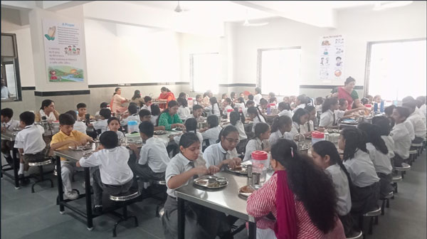 Ambe Group of Schools | Amenities - Dining